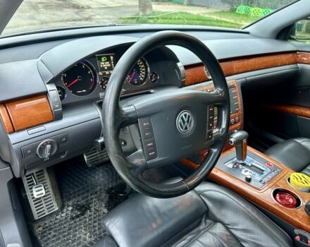Коричневый Фольксваген Фаетон, объемом двигателя 4.2 л и пробегом 234 тыс. км за 5200 $, фото 18 на Automoto.ua