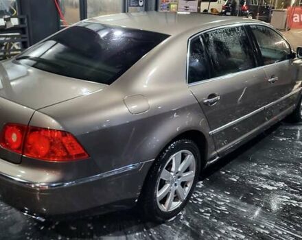 Коричневый Фольксваген Фаетон, объемом двигателя 4.2 л и пробегом 234 тыс. км за 8500 $, фото 6 на Automoto.ua