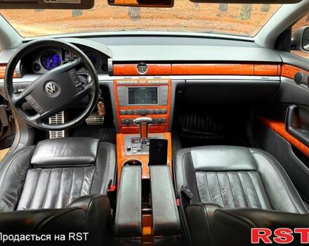 Фольксваген Фаетон, объемом двигателя 4.2 л и пробегом 240 тыс. км за 8500 $, фото 11 на Automoto.ua