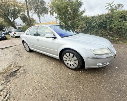 Серый Фольксваген Фаетон, объемом двигателя 3 л и пробегом 400 тыс. км за 3500 $, фото 1 на Automoto.ua