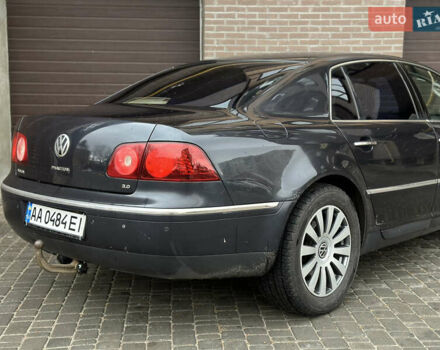 Серый Фольксваген Фаетон, объемом двигателя 2.97 л и пробегом 320 тыс. км за 5000 $, фото 9 на Automoto.ua