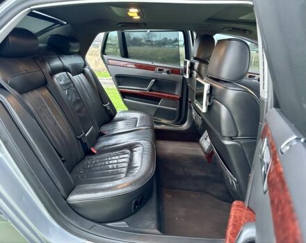 Серый Фольксваген Фаетон, объемом двигателя 4.2 л и пробегом 260 тыс. км за 5950 $, фото 12 на Automoto.ua