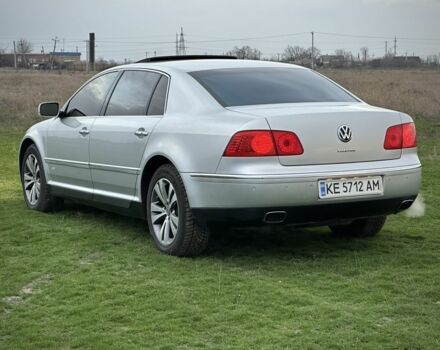 Серый Фольксваген Фаетон, объемом двигателя 4.2 л и пробегом 260 тыс. км за 5950 $, фото 9 на Automoto.ua