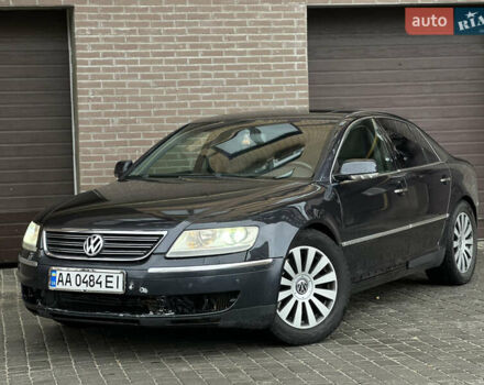 Серый Фольксваген Фаетон, объемом двигателя 2.97 л и пробегом 320 тыс. км за 5000 $, фото 2 на Automoto.ua