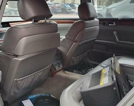 Серый Фольксваген Фаетон, объемом двигателя 4.2 л и пробегом 287 тыс. км за 5999 $, фото 3 на Automoto.ua