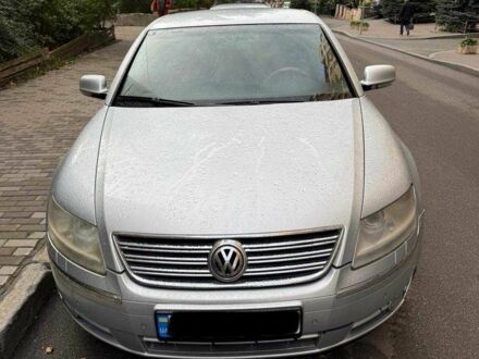 Фольксваген Фаетон 2003 в Киеве на Automoto.ua Серый Фольксваген Фаетон, объемом двигателя 3.2 л и пробегом 228 тыс. км за 4800 $, фото 1 на Automoto.ua