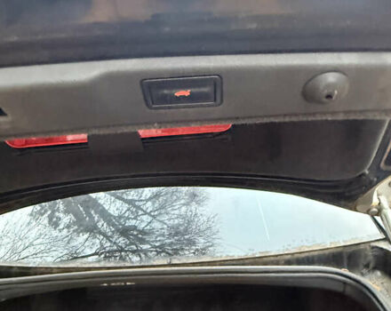 Синий Фольксваген Фаетон, объемом двигателя 2.97 л и пробегом 400 тыс. км за 5500 $, фото 11 на Automoto.ua