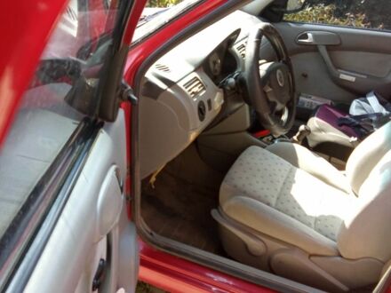 Фольксваген Поинтер 2005 в Днепре (Днепропетровске) на Automoto.ua Красный Фольксваген Поинтер, объемом двигателя 1.8 л и пробегом 368 тыс. км за 2100 $, фото 1 на Automoto.ua