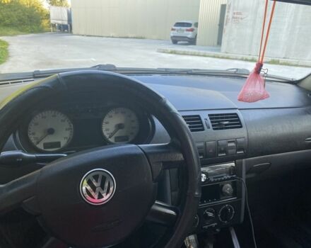 Сірий Фольксваген Поінтер, об'ємом двигуна 1 л та пробігом 188 тис. км за 2100 $, фото 3 на Automoto.ua