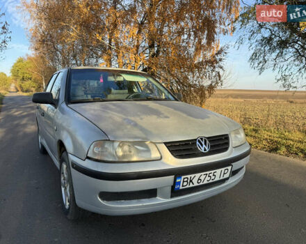 Сірий Фольксваген Поінтер, об'ємом двигуна 1 л та пробігом 190 тис. км за 1400 $, фото 2 на Automoto.ua