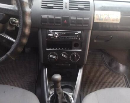 Серый Фольксваген Поинтер, объемом двигателя 1 л и пробегом 280 тыс. км за 2250 $, фото 6 на Automoto.ua