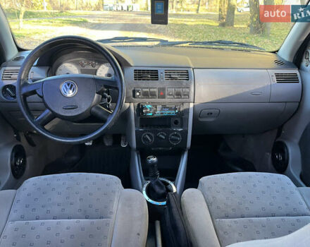 Сірий Фольксваген Поінтер, об'ємом двигуна 1.8 л та пробігом 151 тис. км за 2150 $, фото 10 на Automoto.ua