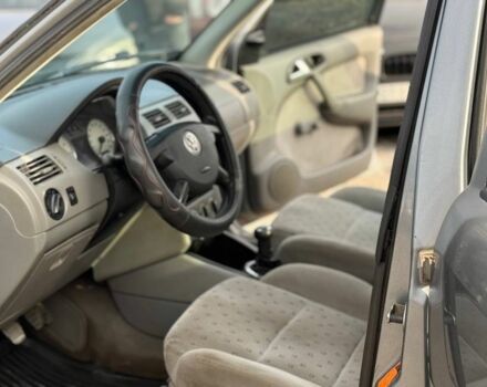 Серый Фольксваген Поинтер, объемом двигателя 1.8 л и пробегом 330 тыс. км за 2200 $, фото 7 на Automoto.ua