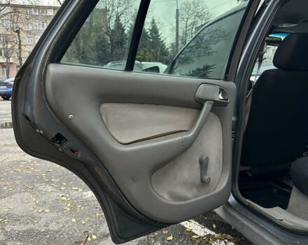 Серый Фольксваген Поинтер, объемом двигателя 1.8 л и пробегом 370 тыс. км за 2550 $, фото 19 на Automoto.ua