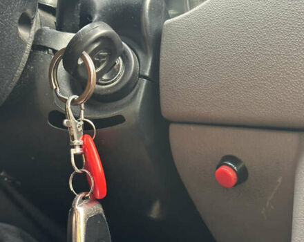 Серый Фольксваген Поинтер, объемом двигателя 1.8 л и пробегом 370 тыс. км за 2550 $, фото 25 на Automoto.ua