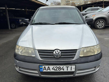 Серый Фольксваген Поинтер, объемом двигателя 1.78 л и пробегом 220 тыс. км за 3200 $, фото 1 на Automoto.ua