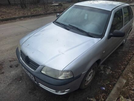 Сірий Фольксваген Поінтер, об'ємом двигуна 1.8 л та пробігом 260 тис. км за 1100 $, фото 1 на Automoto.ua