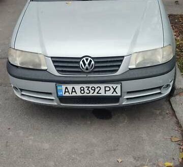 Серый Фольксваген Поинтер, объемом двигателя 1.78 л и пробегом 257 тыс. км за 1500 $, фото 1 на Automoto.ua