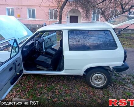 Белый Фольксваген Поло, объемом двигателя 1 л и пробегом 316 тыс. км за 600 $, фото 6 на Automoto.ua