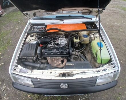 Белый Фольксваген Поло, объемом двигателя 1.4 л и пробегом 288 тыс. км за 1500 $, фото 6 на Automoto.ua