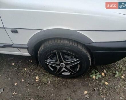 Белый Фольксваген Поло, объемом двигателя 1.4 л и пробегом 288 тыс. км за 1500 $, фото 2 на Automoto.ua