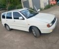 Белый Фольксваген Поло, объемом двигателя 1.6 л и пробегом 235 тыс. км за 2100 $, фото 1 на Automoto.ua