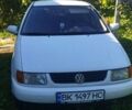 Белый Фольксваген Поло, объемом двигателя 1.39 л и пробегом 350 тыс. км за 2100 $, фото 1 на Automoto.ua