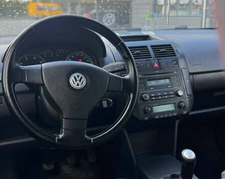 Белый Фольксваген Поло, объемом двигателя 1.6 л и пробегом 208 тыс. км за 6000 $, фото 6 на Automoto.ua