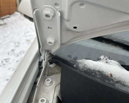 Белый Фольксваген Поло, объемом двигателя 1.2 л и пробегом 169 тыс. км за 3100 $, фото 24 на Automoto.ua