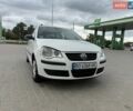 Белый Фольксваген Поло, объемом двигателя 1.2 л и пробегом 303 тыс. км за 3600 $, фото 1 на Automoto.ua