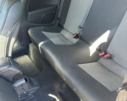 Белый Фольксваген Поло, объемом двигателя 1.2 л и пробегом 140 тыс. км за 4450 $, фото 7 на Automoto.ua