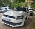 Белый Фольксваген Поло, объемом двигателя 1.2 л и пробегом 258 тыс. км за 6000 $, фото 1 на Automoto.ua