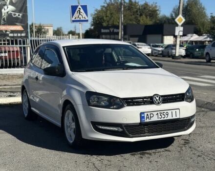 Белый Фольксваген Поло, объемом двигателя 1.2 л и пробегом 140 тыс. км за 4450 $, фото 2 на Automoto.ua