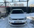 Белый Фольксваген Поло, объемом двигателя 1.2 л и пробегом 267 тыс. км за 4000 $, фото 1 на Automoto.ua
