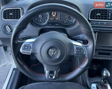 Белый Фольксваген Поло, объемом двигателя 1.4 л и пробегом 136 тыс. км за 9950 $, фото 68 на Automoto.ua