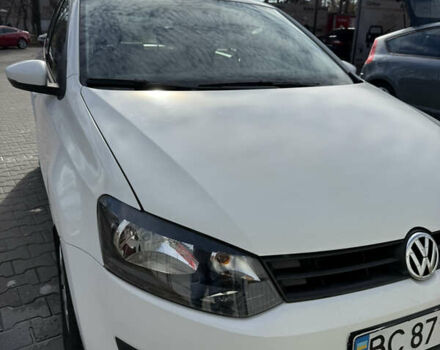 Белый Фольксваген Поло, объемом двигателя 1.39 л и пробегом 441 тыс. км за 6999 $, фото 3 на Automoto.ua
