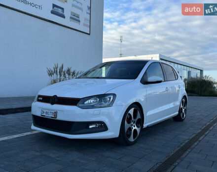 Белый Фольксваген Поло, объемом двигателя 1.4 л и пробегом 136 тыс. км за 9950 $, фото 1 на Automoto.ua