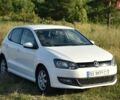Белый Фольксваген Поло, объемом двигателя 1.2 л и пробегом 406 тыс. км за 5000 $, фото 1 на Automoto.ua