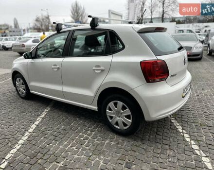 Белый Фольксваген Поло, объемом двигателя 1.2 л и пробегом 212 тыс. км за 6000 $, фото 9 на Automoto.ua