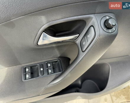 Белый Фольксваген Поло, объемом двигателя 1.39 л и пробегом 441 тыс. км за 6999 $, фото 26 на Automoto.ua