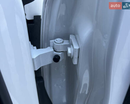 Белый Фольксваген Поло, объемом двигателя 1.4 л и пробегом 136 тыс. км за 10650 $, фото 115 на Automoto.ua