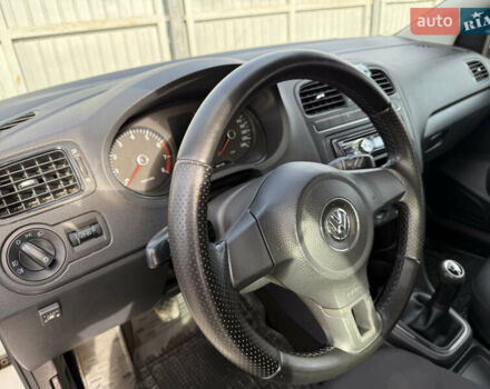 Белый Фольксваген Поло, объемом двигателя 1.39 л и пробегом 441 тыс. км за 6999 $, фото 25 на Automoto.ua