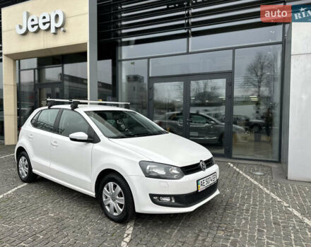 Белый Фольксваген Поло, объемом двигателя 1.2 л и пробегом 212 тыс. км за 6000 $, фото 1 на Automoto.ua