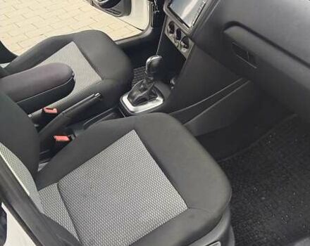 Белый Фольксваген Поло, объемом двигателя 1.39 л и пробегом 175 тыс. км за 7500 $, фото 9 на Automoto.ua