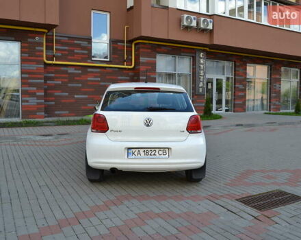 Білий Фольксваген Поло, об'ємом двигуна 1.4 л та пробігом 211 тис. км за 7500 $, фото 3 на Automoto.ua