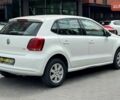 Белый Фольксваген Поло, объемом двигателя 1.2 л и пробегом 259 тыс. км за 6000 $, фото 5 на Automoto.ua