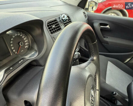 Белый Фольксваген Поло, объемом двигателя 1.39 л и пробегом 441 тыс. км за 6999 $, фото 23 на Automoto.ua