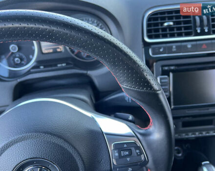 Белый Фольксваген Поло, объемом двигателя 1.4 л и пробегом 136 тыс. км за 10650 $, фото 70 на Automoto.ua