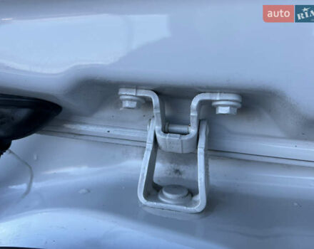 Белый Фольксваген Поло, объемом двигателя 1.4 л и пробегом 136 тыс. км за 10650 $, фото 126 на Automoto.ua