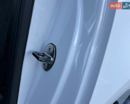 Белый Фольксваген Поло, объемом двигателя 1.4 л и пробегом 136 тыс. км за 10650 $, фото 129 на Automoto.ua